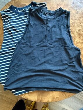 Lululemon Muscle Tank Set✨ Black / Navy Stripe
